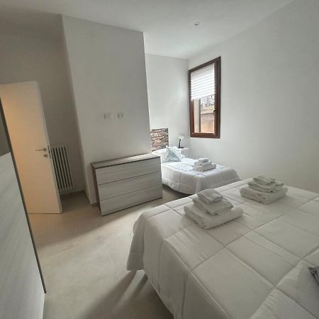 אימולה Carradori 2 Apartment-Historic Center-Autodromo מראה חיצוני תמונה